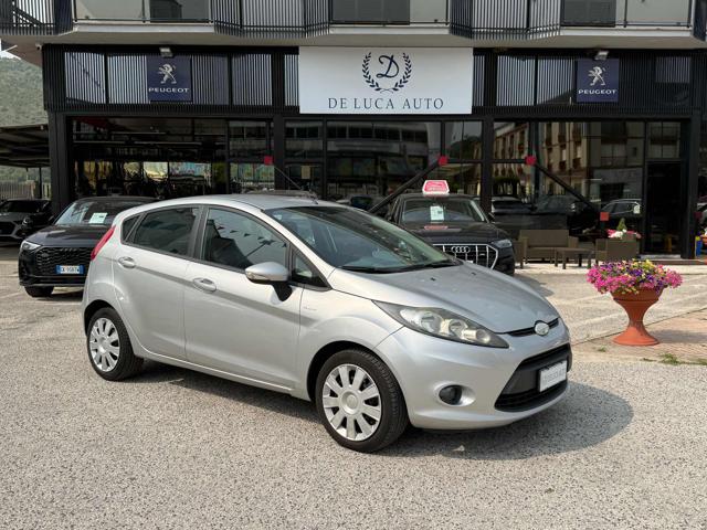 FORD Fiesta Argento metallizzato