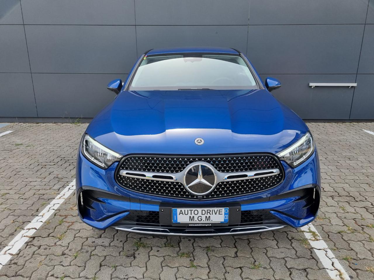 MERCEDES-BENZ GLC 300 de hybrid EQ 4Matic Coupé AMG Line Premium - 25