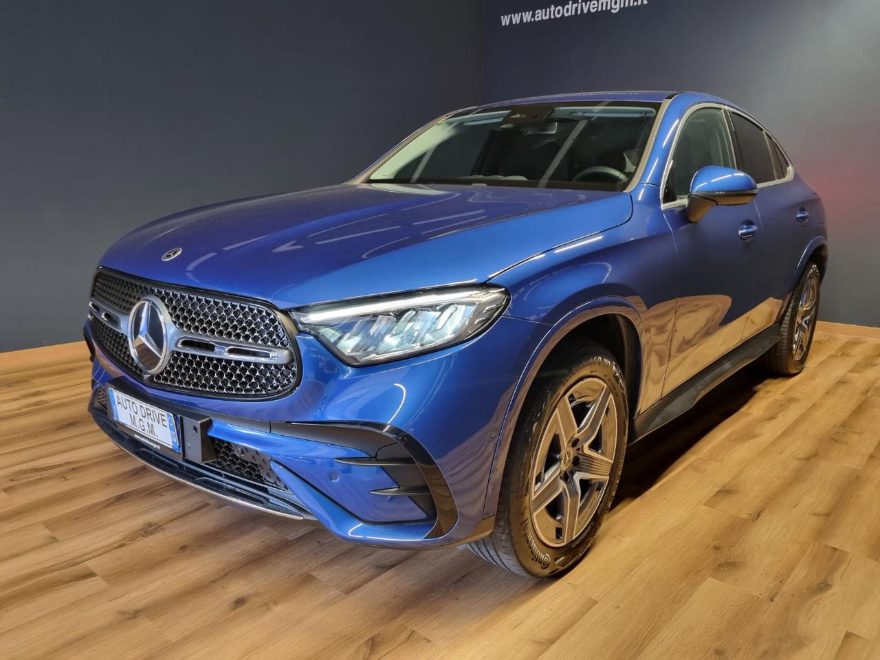 MERCEDES-BENZ GLC 300 de hybrid EQ 4Matic Coupé AMG Line Premium - 32