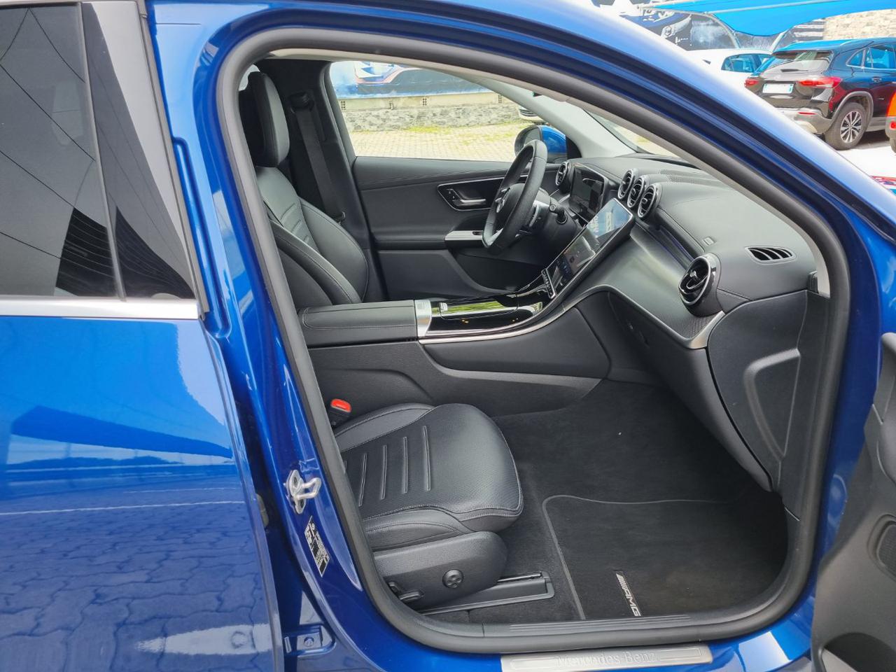 MERCEDES-BENZ GLC 300 de hybrid EQ 4Matic Coupé AMG Line Premium - 12