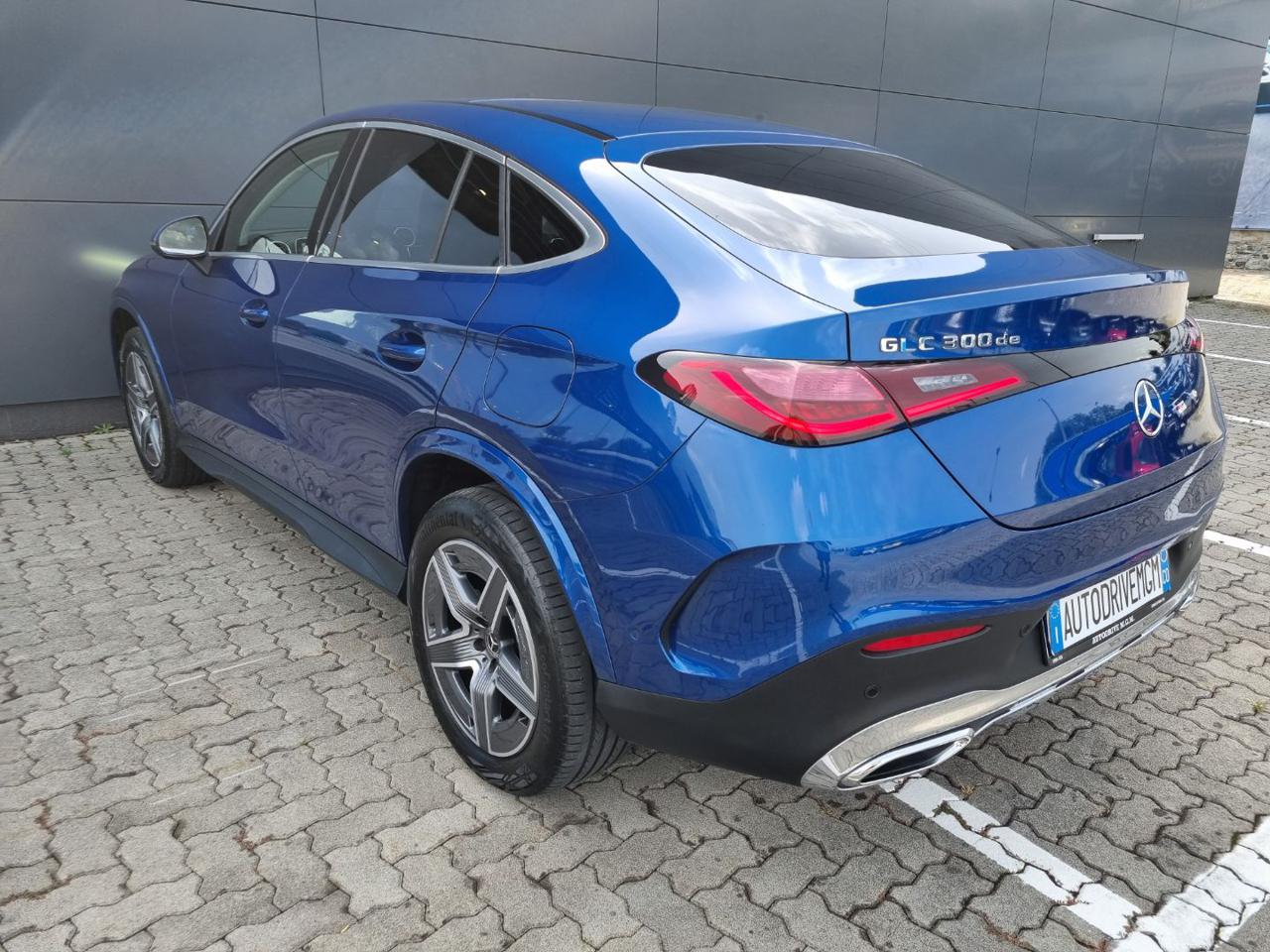 MERCEDES-BENZ GLC 300 de hybrid EQ 4Matic Coupé AMG Line Premium - 34