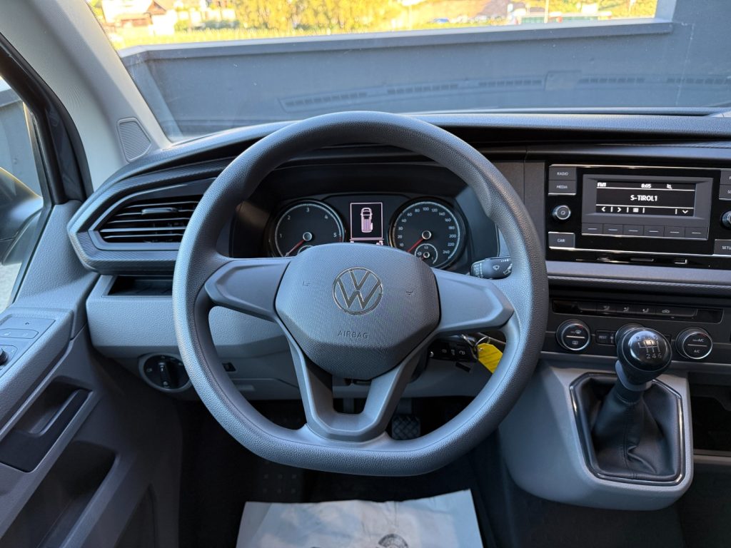 VOLKSWAGEN Caravelle T6.1 2.0 TDI Trendline 9P Radio DAB+ Climatronic - 10