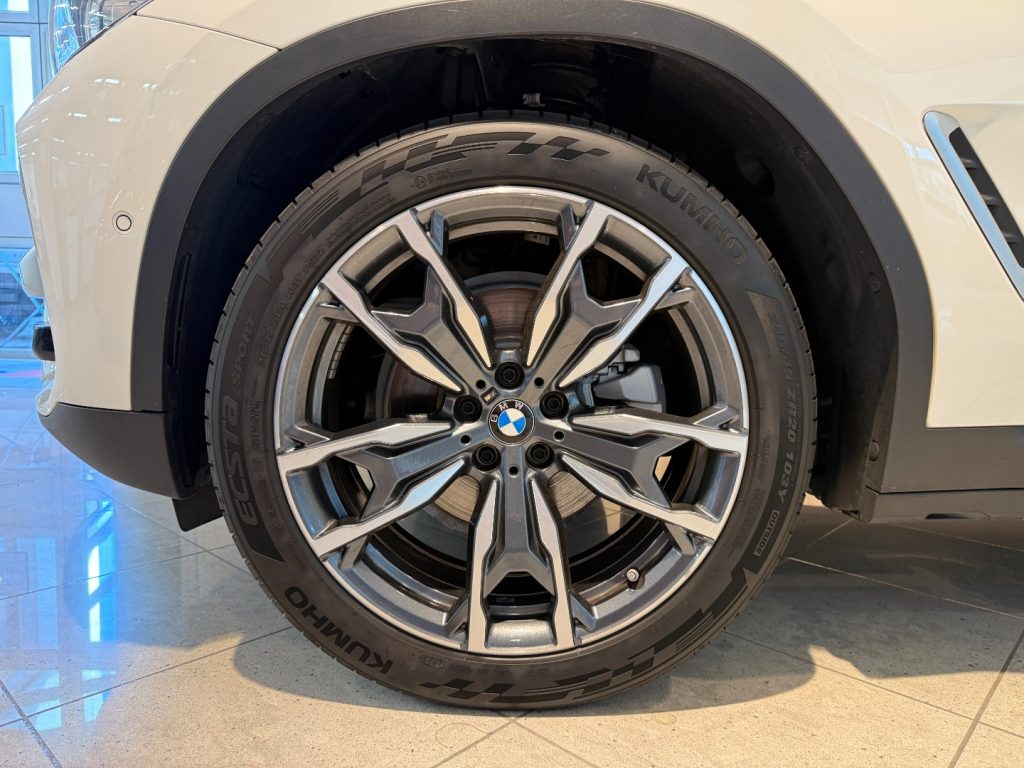 BMW X3 xDrive20d xLine GANCIO HeadUp Pano Navi - 18
