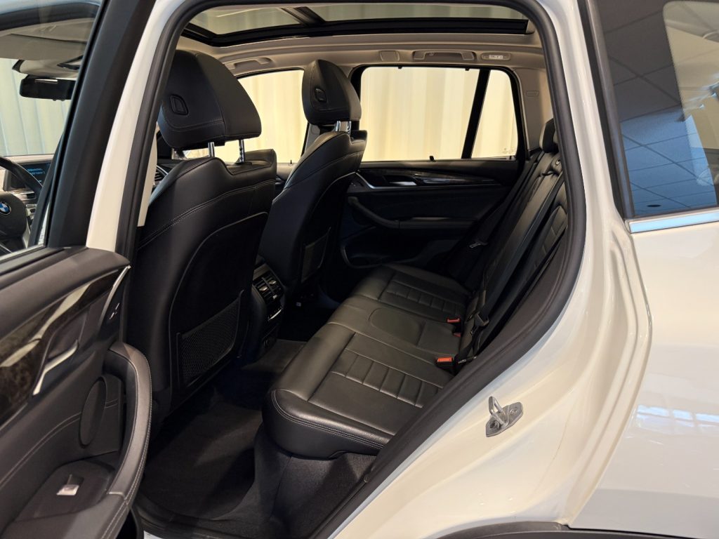 BMW X3 xDrive20d xLine GANCIO HeadUp Pano Navi - 5