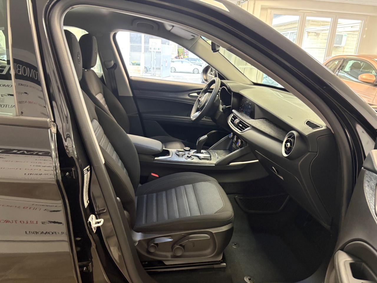 ALFA ROMEO Stelvio 2.2 Turbodiesel 160 CV AT8 RWD Business - 17