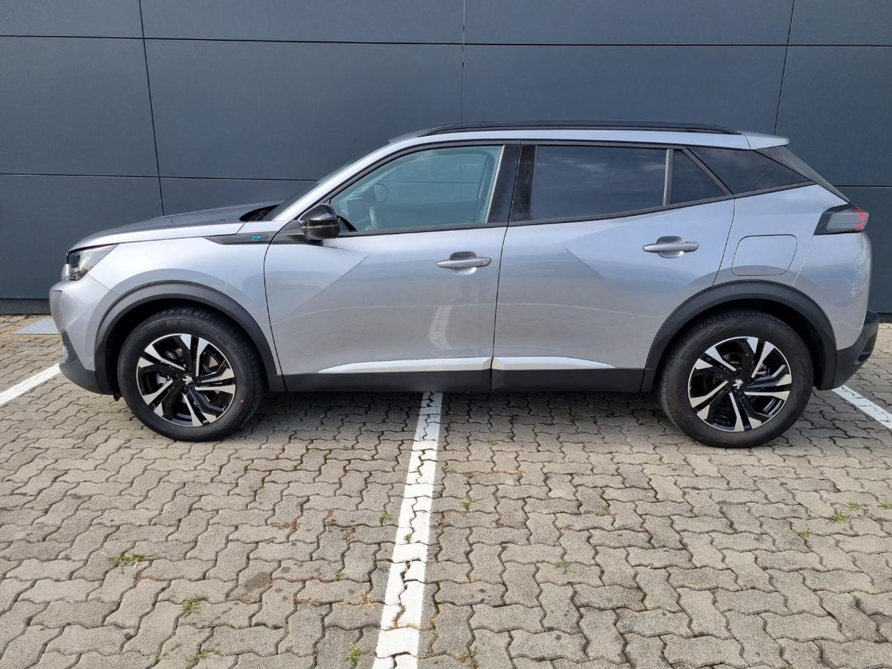PEUGEOT 2008 motore elettrico 136 CV Allure - 2