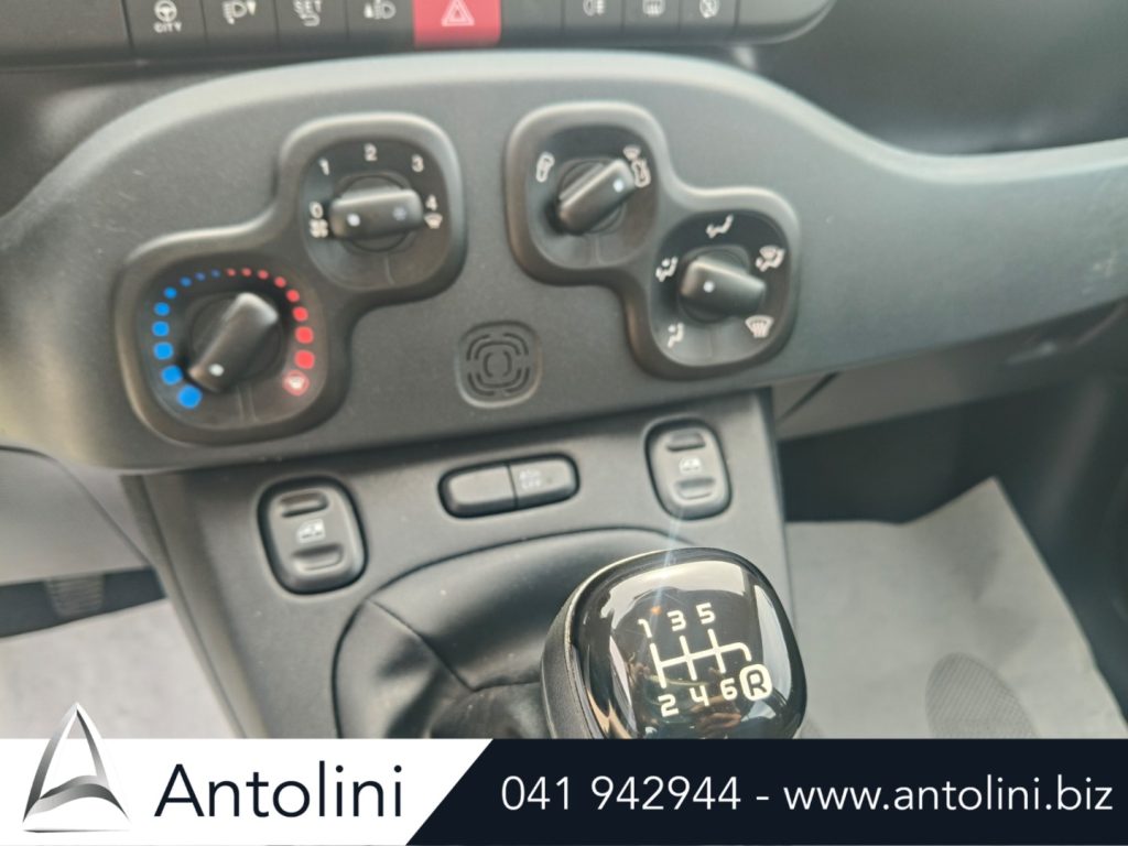 Scopri un'occasione autoFIAT Panda 1.0 FireFly S&S Hybridda Antolini Venezia Mestre (VE)