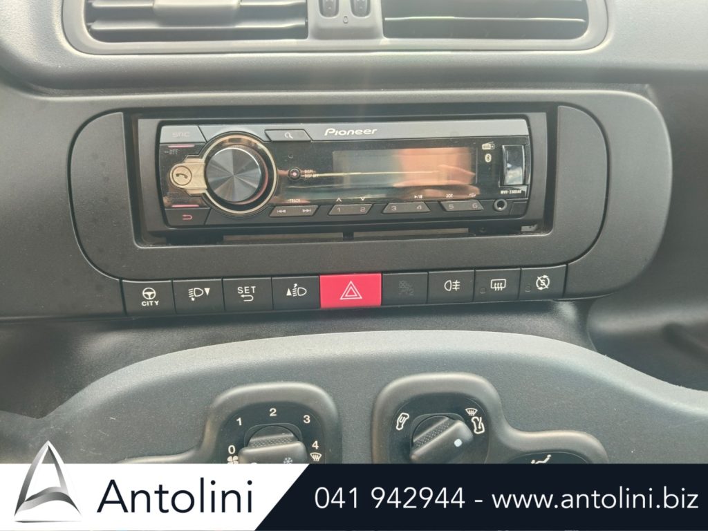 Scopri un'occasione autoFIAT Panda 1.0 FireFly S&S Hybridda Antolini Venezia Mestre (VE)