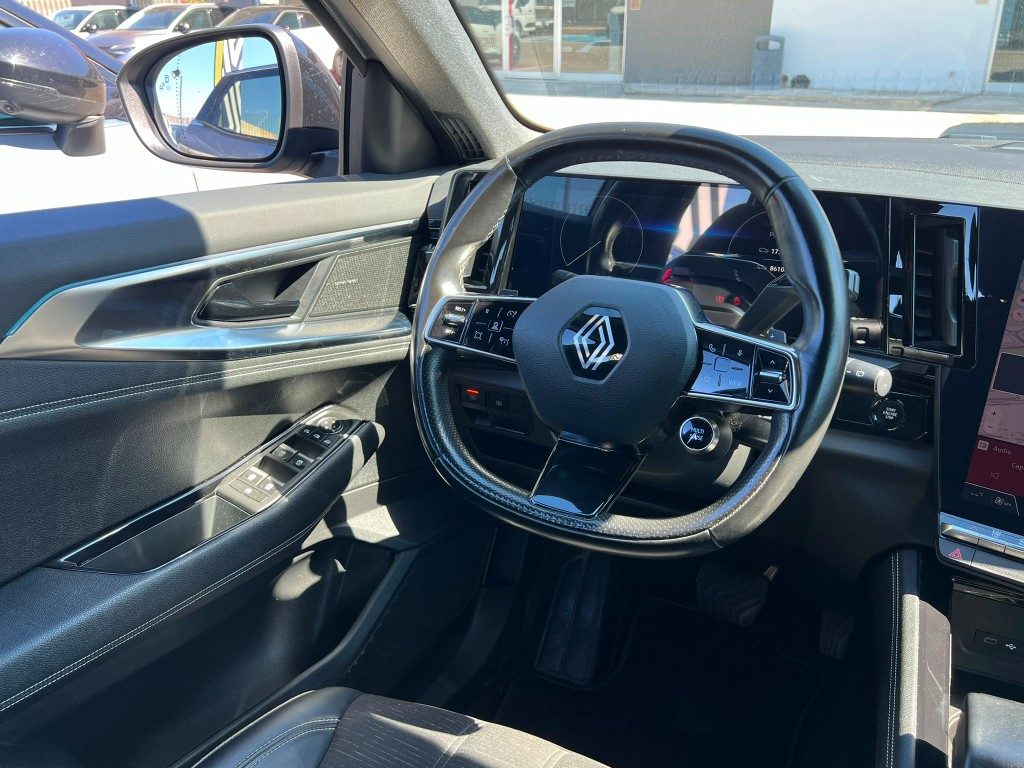 RENAULT Austral Austral Full Hybrid E-Tech 200 CV Iconic - 29
