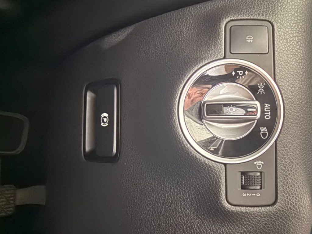 MERCEDES-BENZ B 180 Executive - 19
