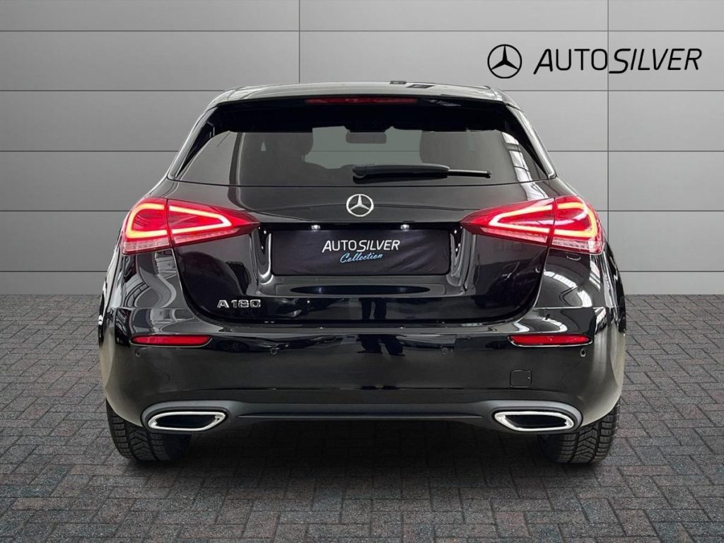 MERCEDES-BENZ A 180 Automatic Sport - 4