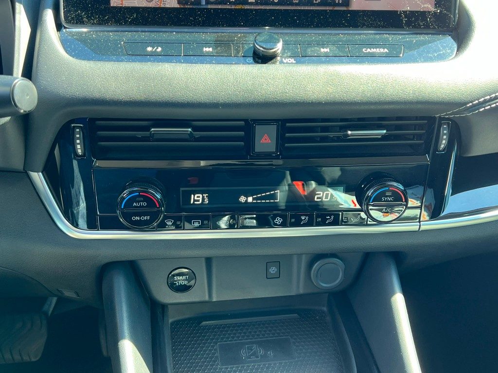 NISSAN Qashqai e-Power N-Connecta - 19