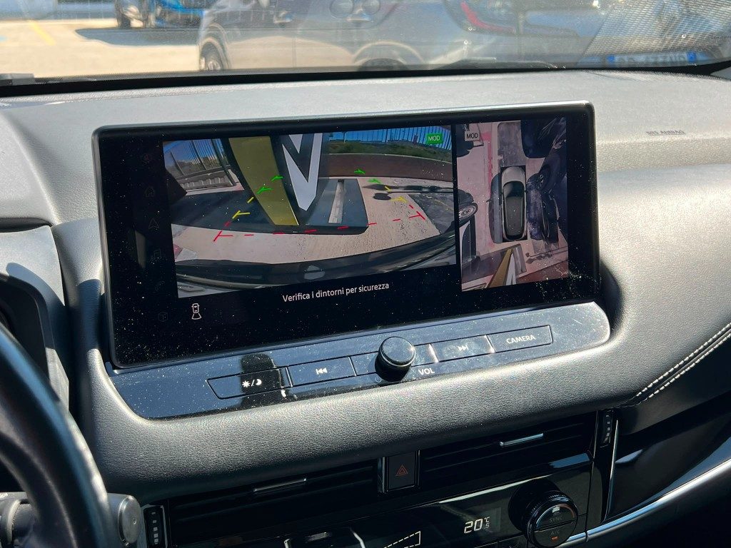 NISSAN Qashqai e-Power N-Connecta - 24