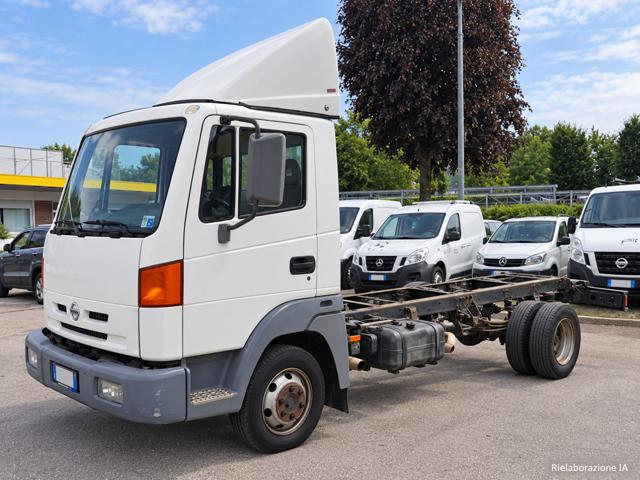 NISSAN Atleon Bianco pastello