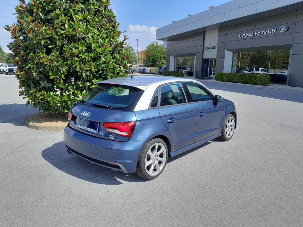 AUDI A1 1.0 TFSI 82cv Ultra Sport NEOPATENTATI - 8