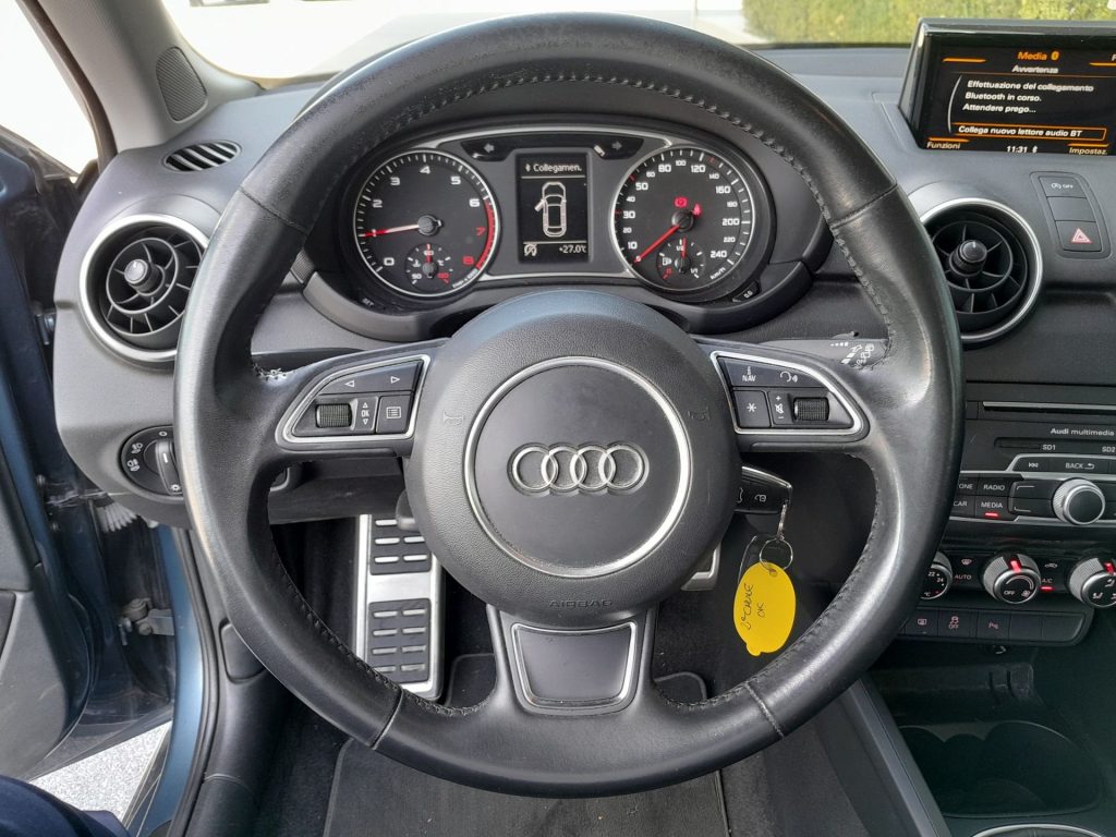AUDI A1 1.0 TFSI 82cv Ultra Sport NEOPATENTATI - 10