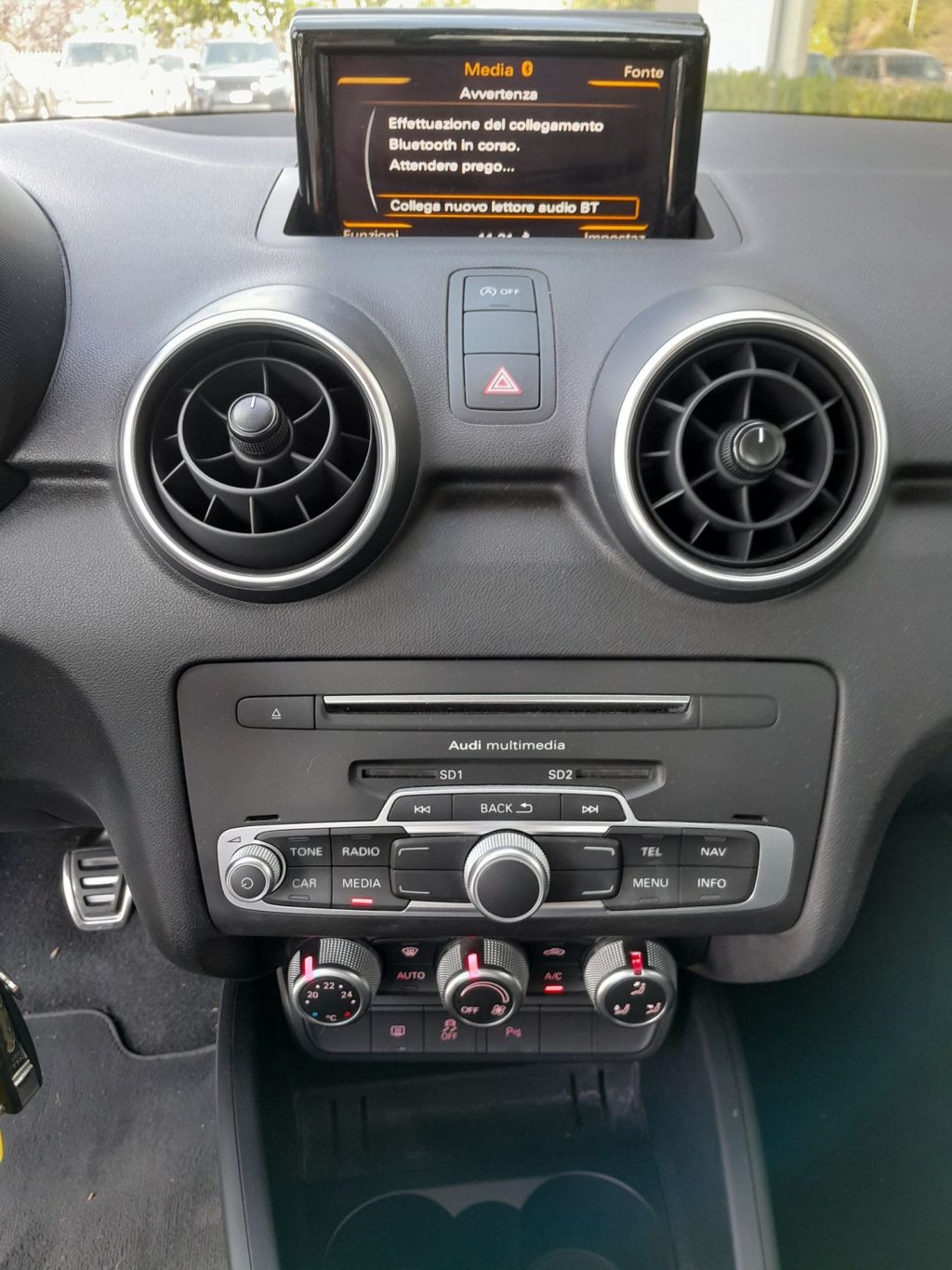 AUDI A1 1.0 TFSI 82cv Ultra Sport NEOPATENTATI - 12