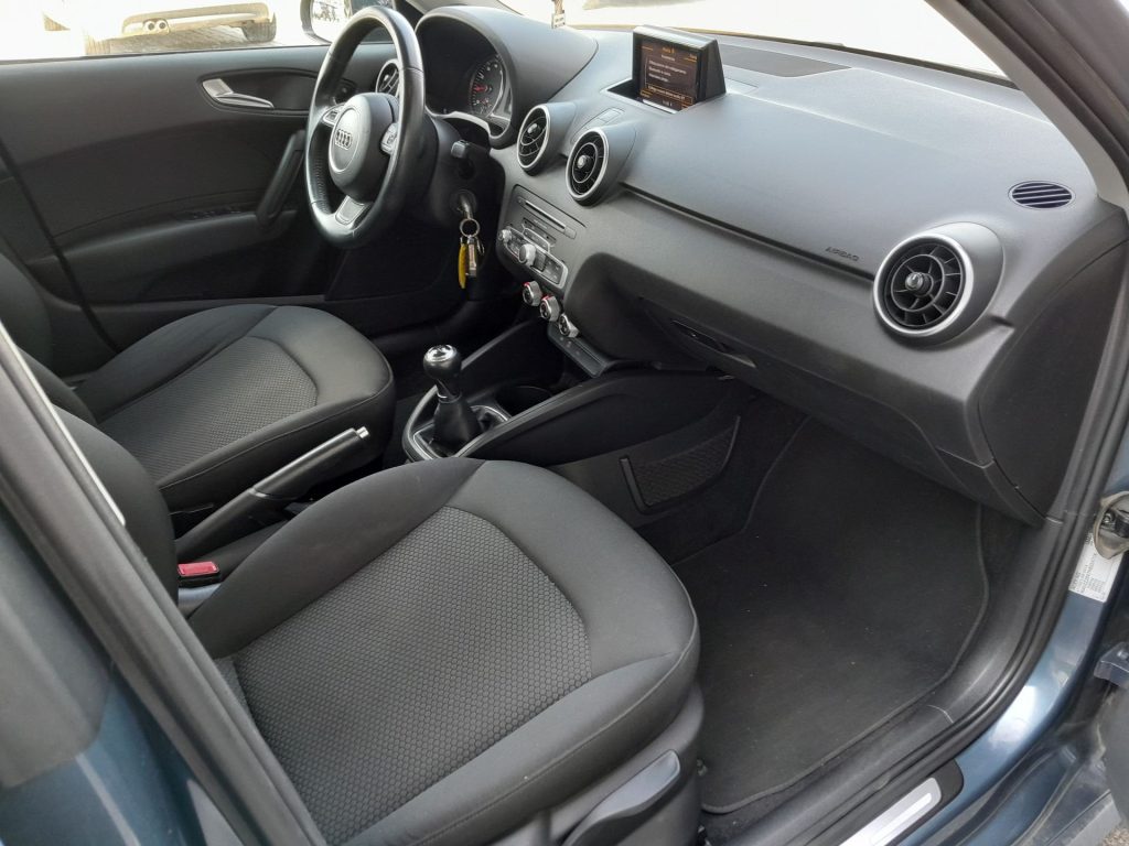 AUDI A1 1.0 TFSI 82cv Ultra Sport NEOPATENTATI - 16