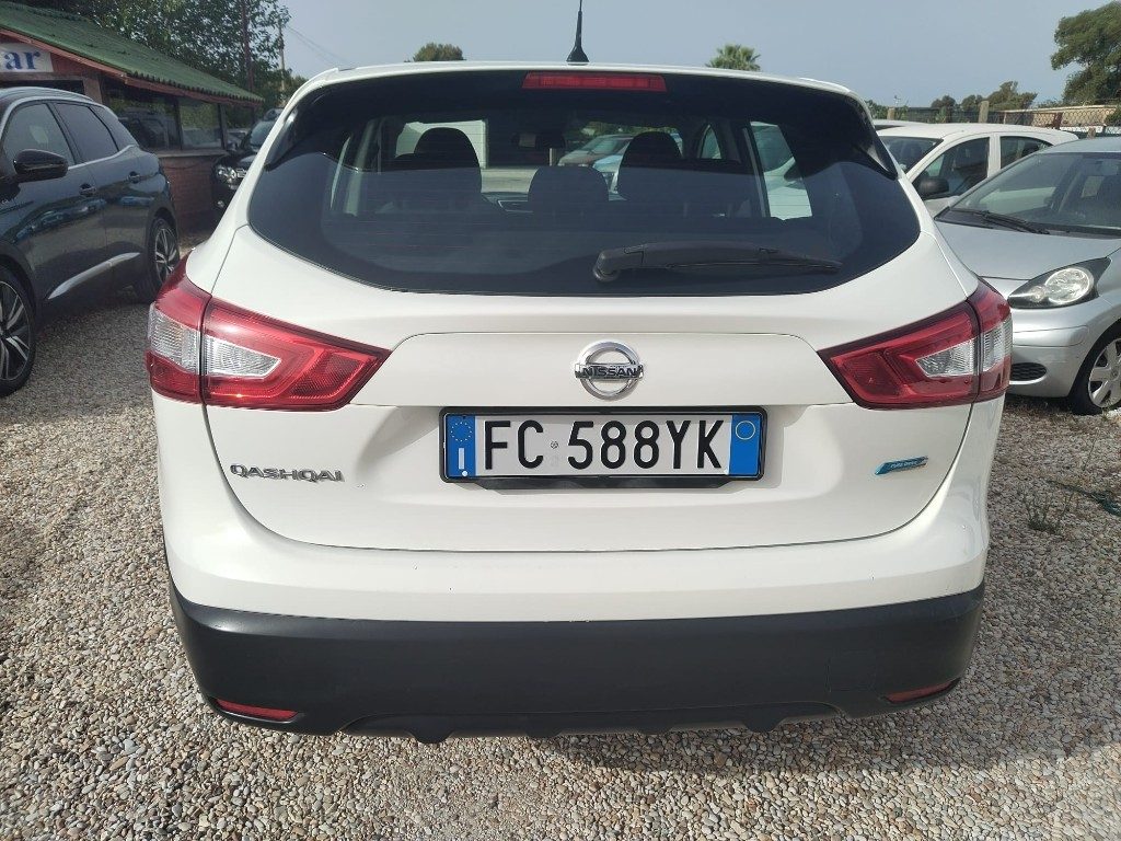 NISSAN Qashqai 1.5 dCi N-Connecta - 5