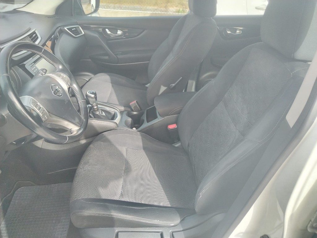 NISSAN Qashqai 1.5 dCi N-Connecta - 12