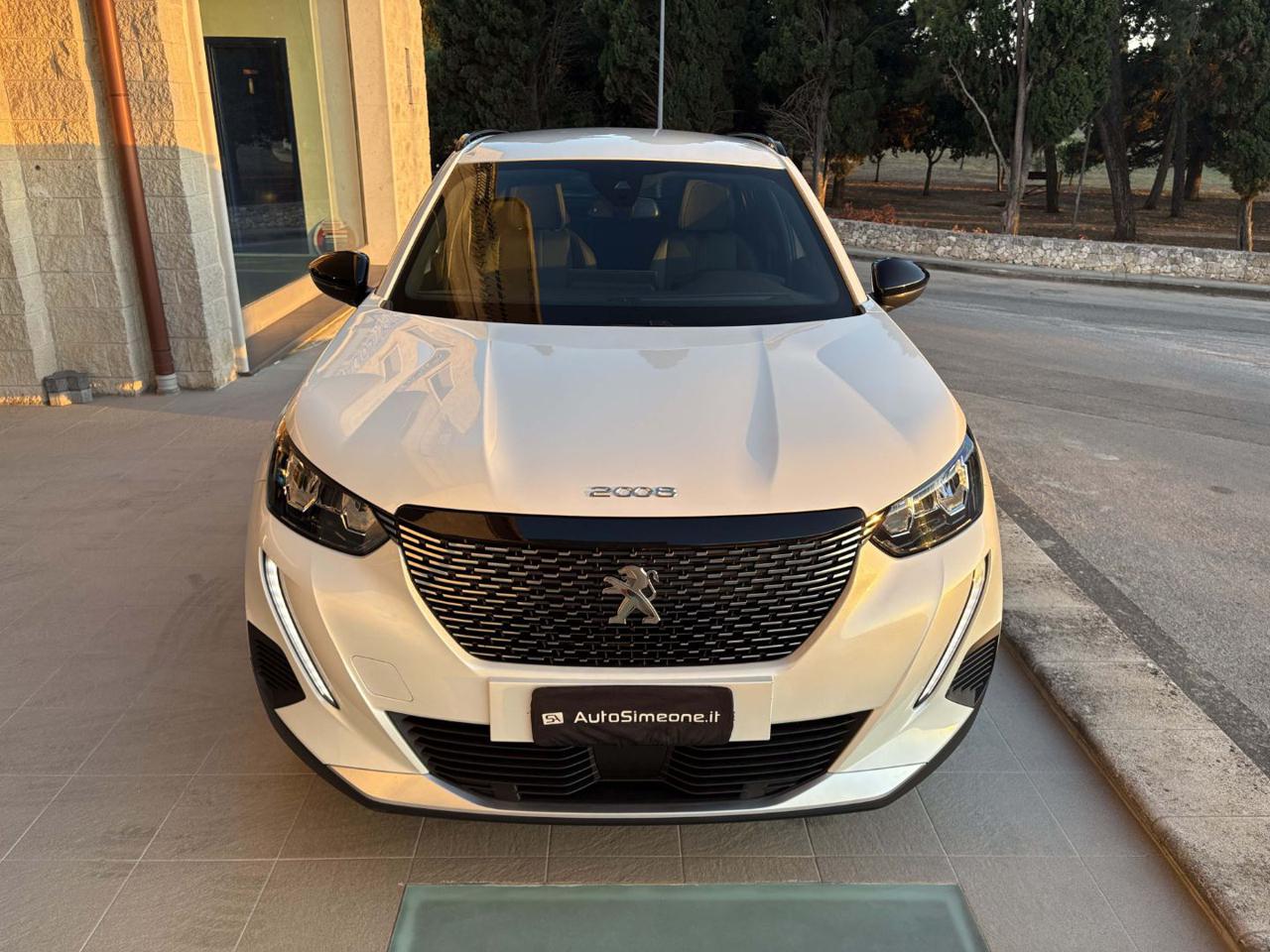 PEUGEOT 2008 1.5 bluehdi Allure Pack s&s 130cv eat8 - 2