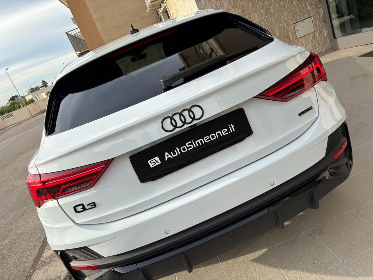 AUDI Q3 SPB SPORTBACK 40TDI S tronic S line Identity Black - 46