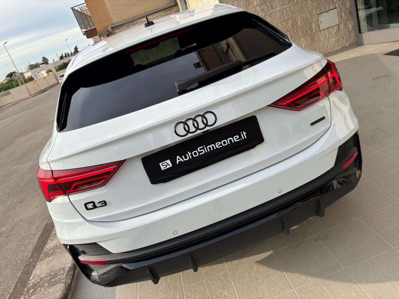 AUDI Q3 SPB SPORTBACK 40TDI S tronic S line Identity Black - 51