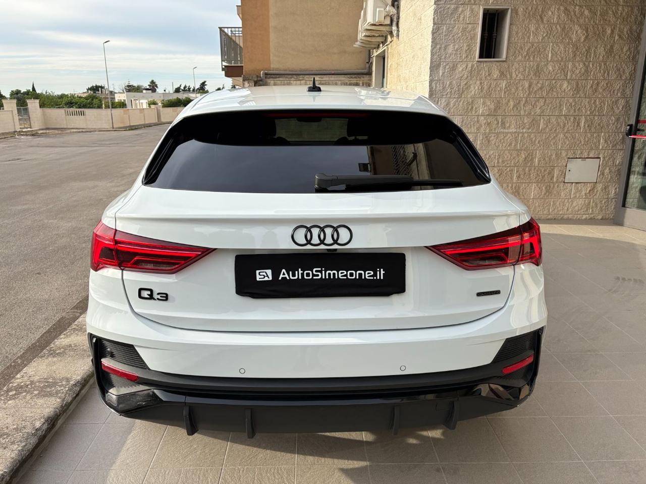AUDI Q3 SPB SPORTBACK 40TDI S tronic S line Identity Black - 6