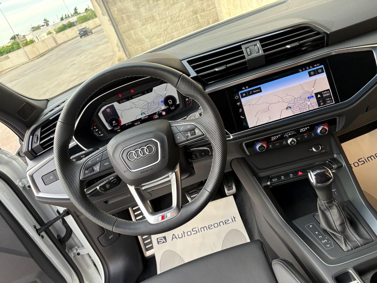 AUDI Q3 SPB SPORTBACK 40TDI S tronic S line Identity Black - 22