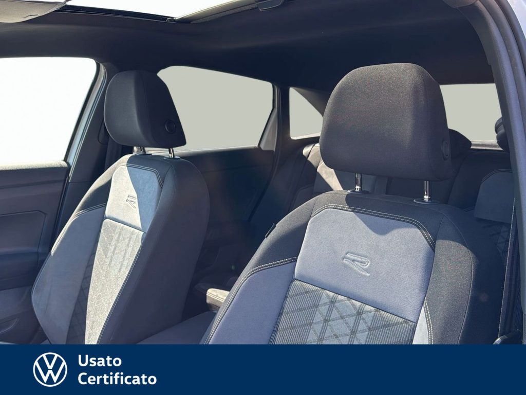 VOLKSWAGEN Taigo 1.0 tsi r-line 110cv - 9