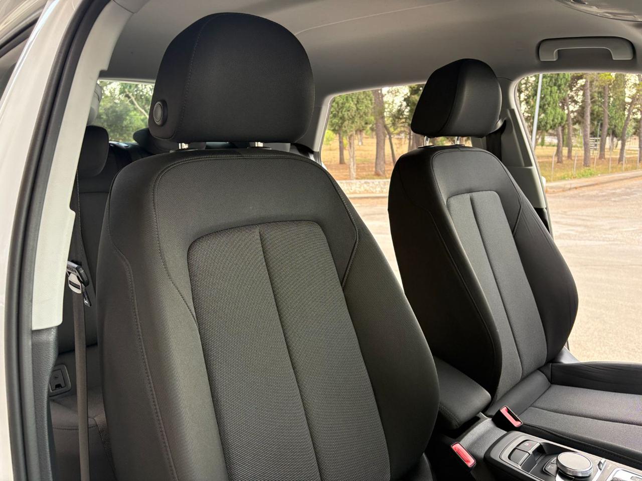 AUDI Q2 30 TDI S tronic Admired Advanced - 16