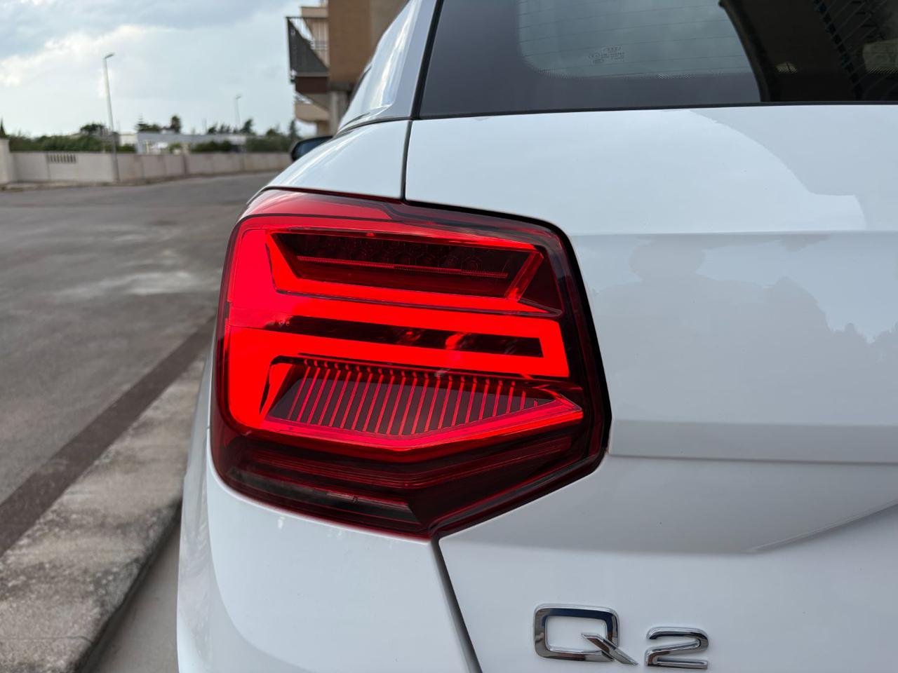 AUDI Q2 30 TDI S tronic Admired Advanced - 30