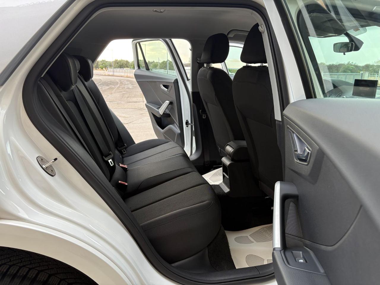AUDI Q2 30 TDI S tronic Admired Advanced - 10