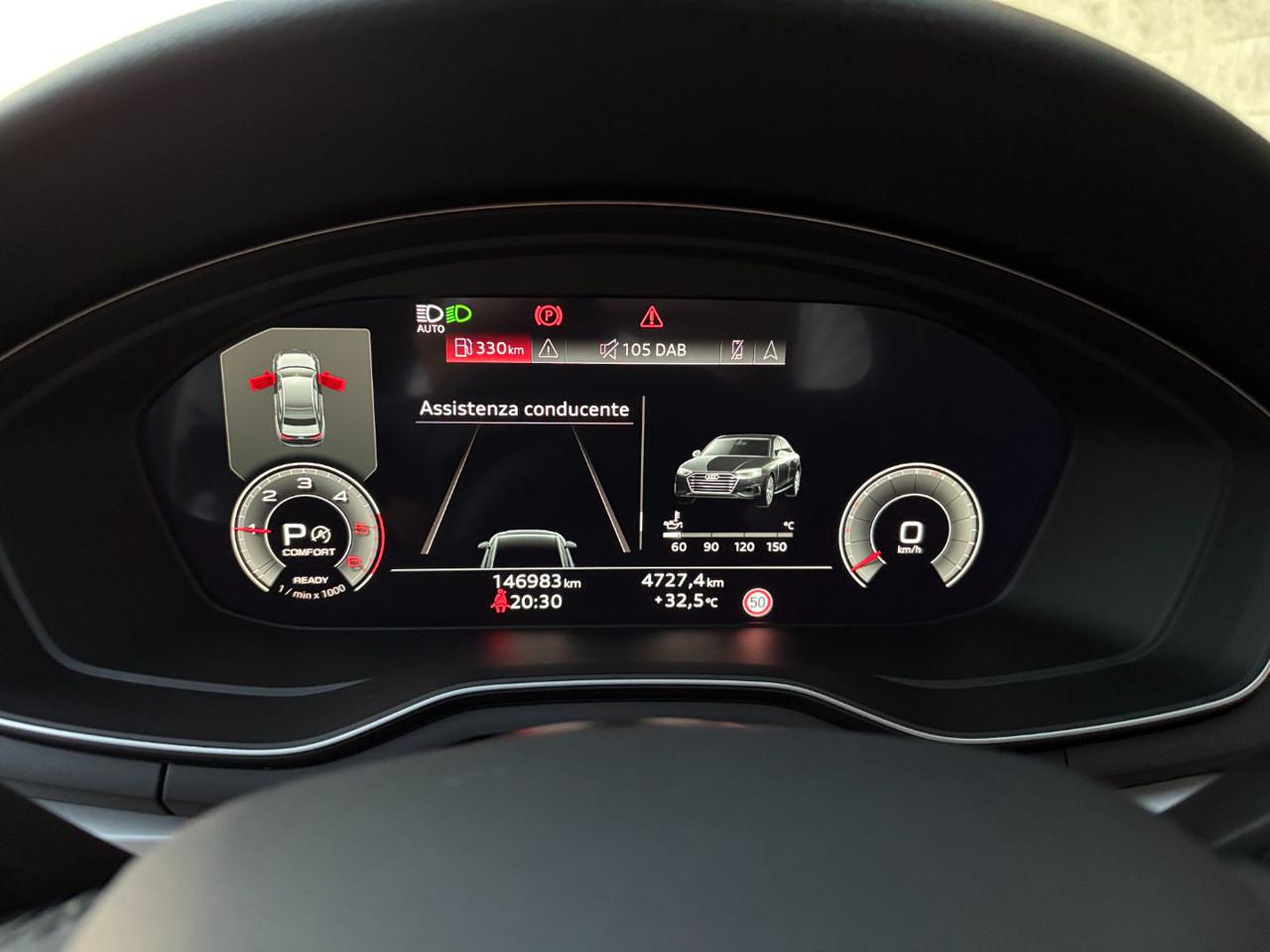 AUDI A4 35 TDI/163 CV S tronic S line edition TOTAL BLACK - 31