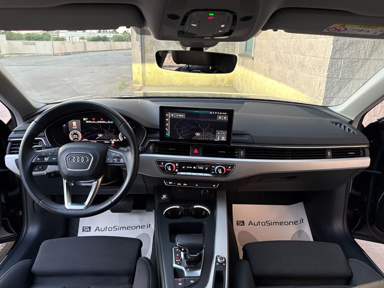 AUDI A4 35 TDI/163 CV S tronic S line edition TOTAL BLACK - 13