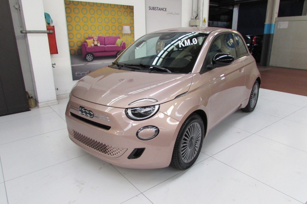 FIAT 500 Berlina Hybrid ICON - 2