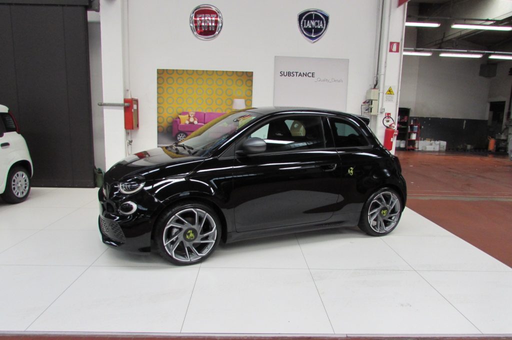 ABARTH 500e Turismo - 5