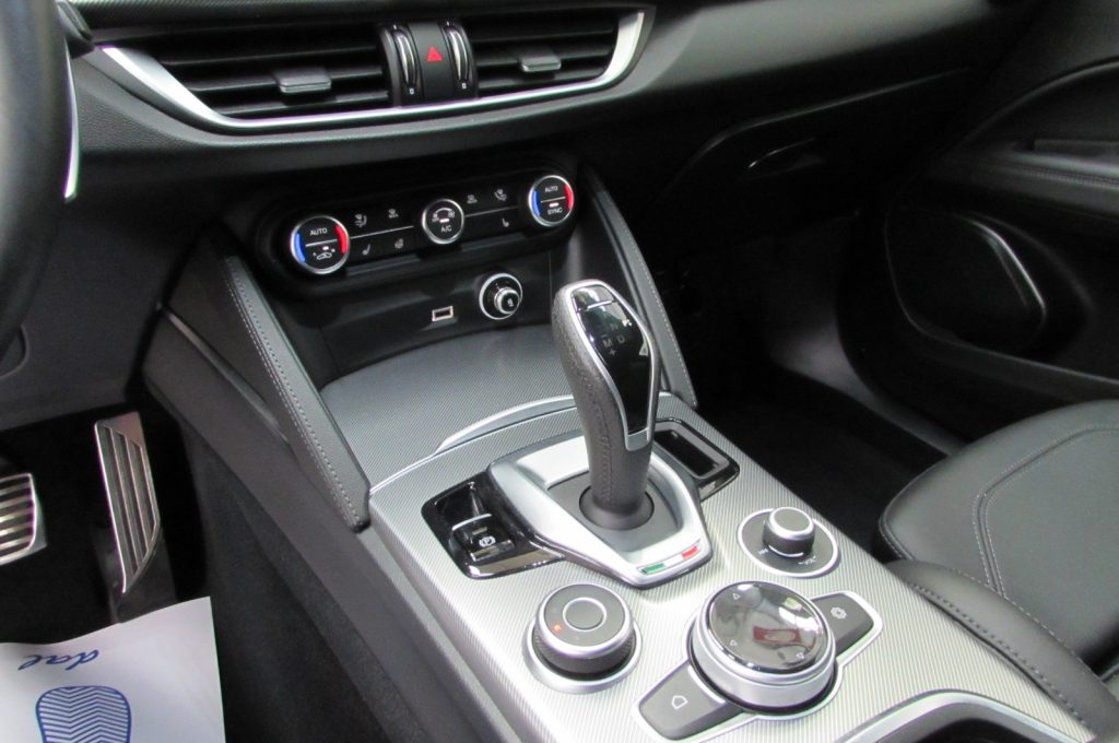 ALFA ROMEO Stelvio 2.2 Turbodiesel 210 CV AT8 Q4 Veloce km.38.750 - 11