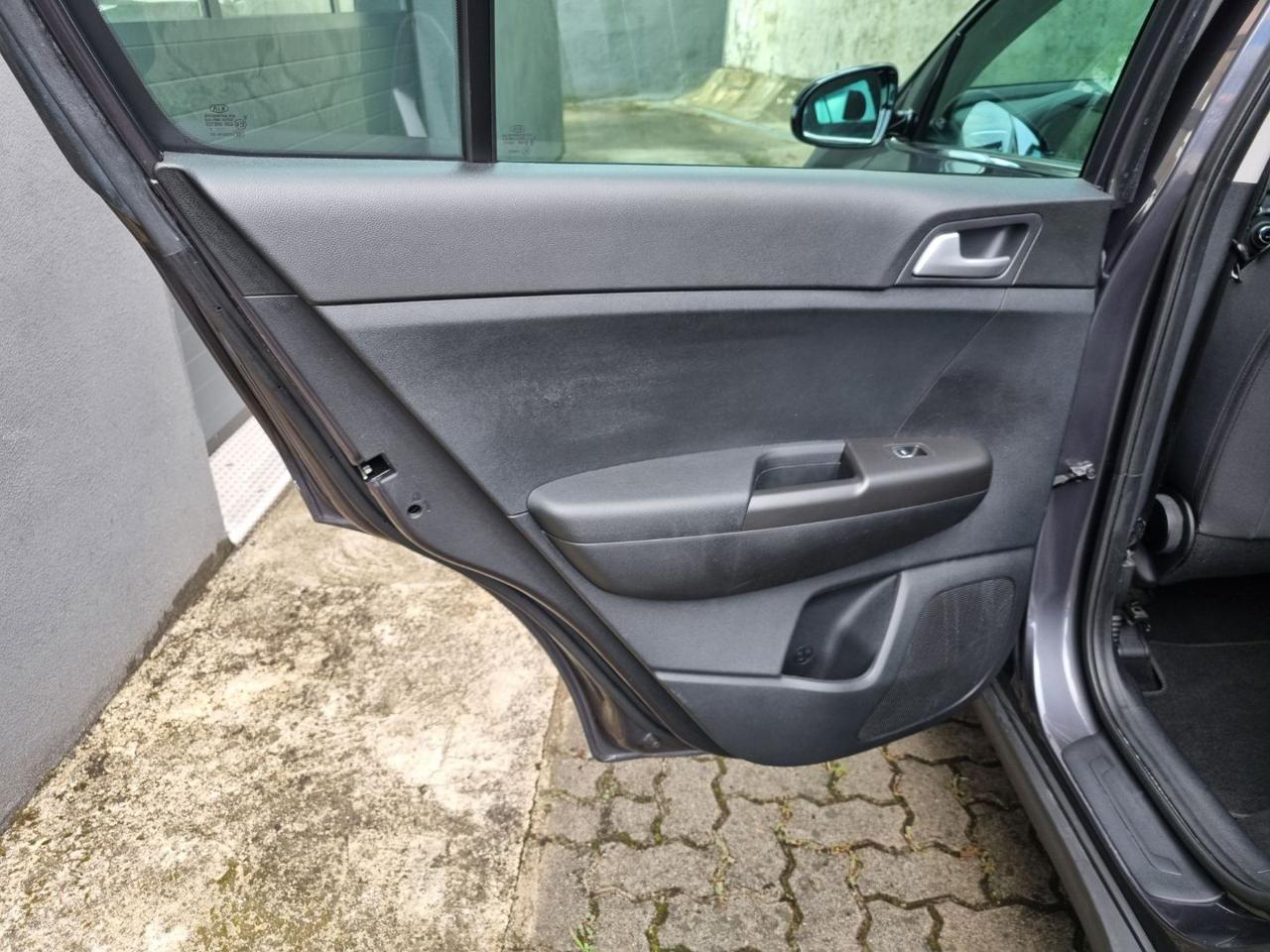 KIA Sportage 1.7 CRDI 141 CV DCT7 2WD Cool - 27