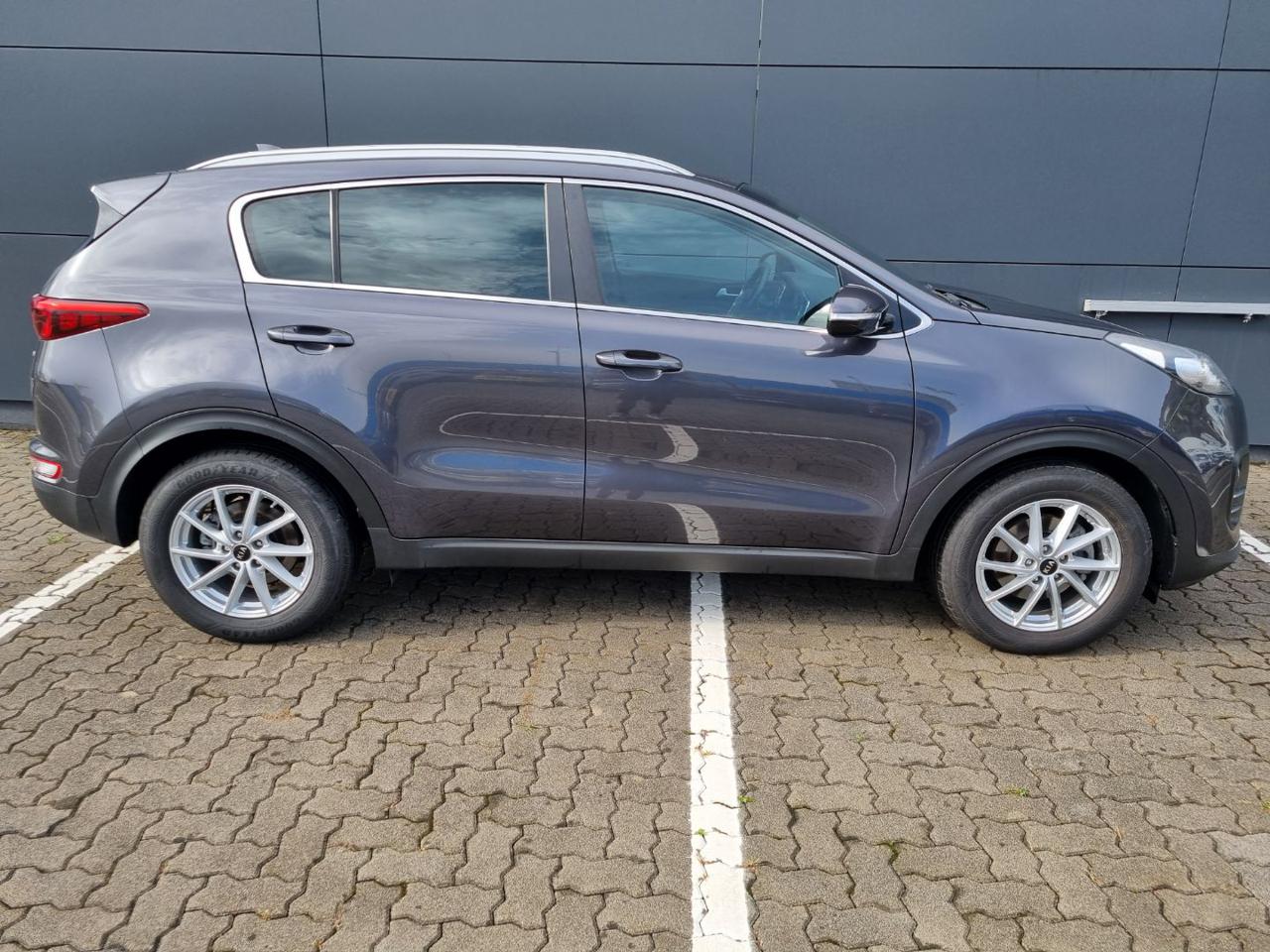 KIA Sportage 1.7 CRDI 141 CV DCT7 2WD Cool - 4