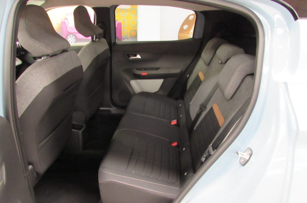 CITROEN C3 Aircross 1.2 PureTech Turbo 100 CV Plus KMZERO - 13