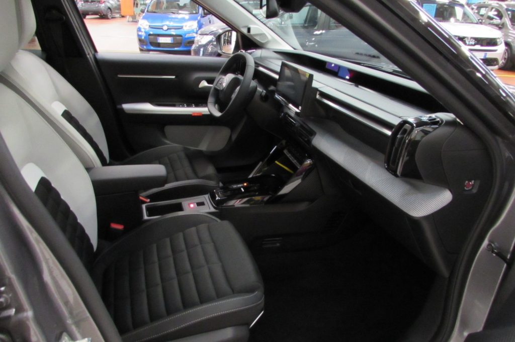 CITROEN C3 Aircross Hybrid 145 cv Automatico MAX KM ZERO - 16