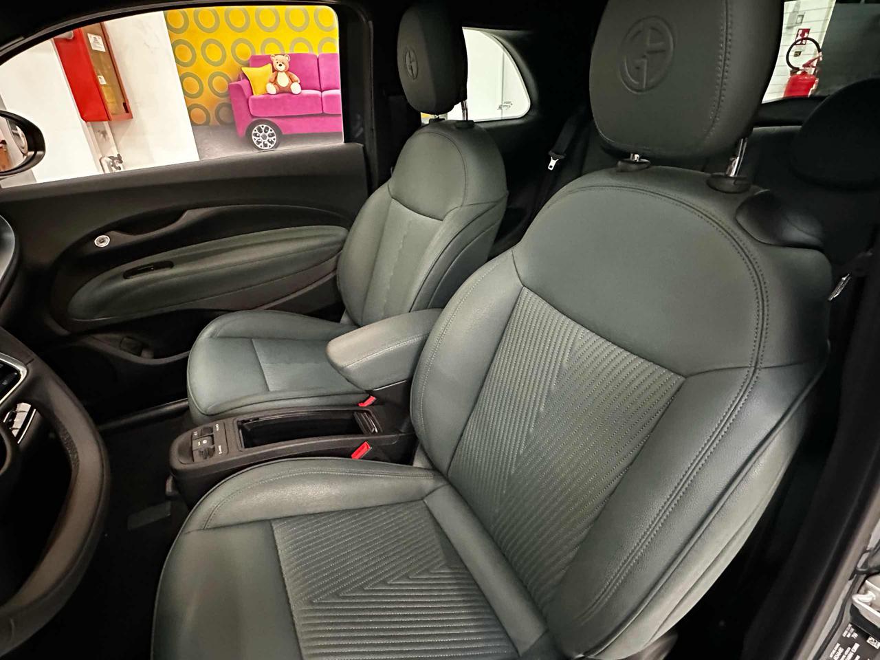FIAT 500e Berlina 42 kWh Giorgio Armani - 9