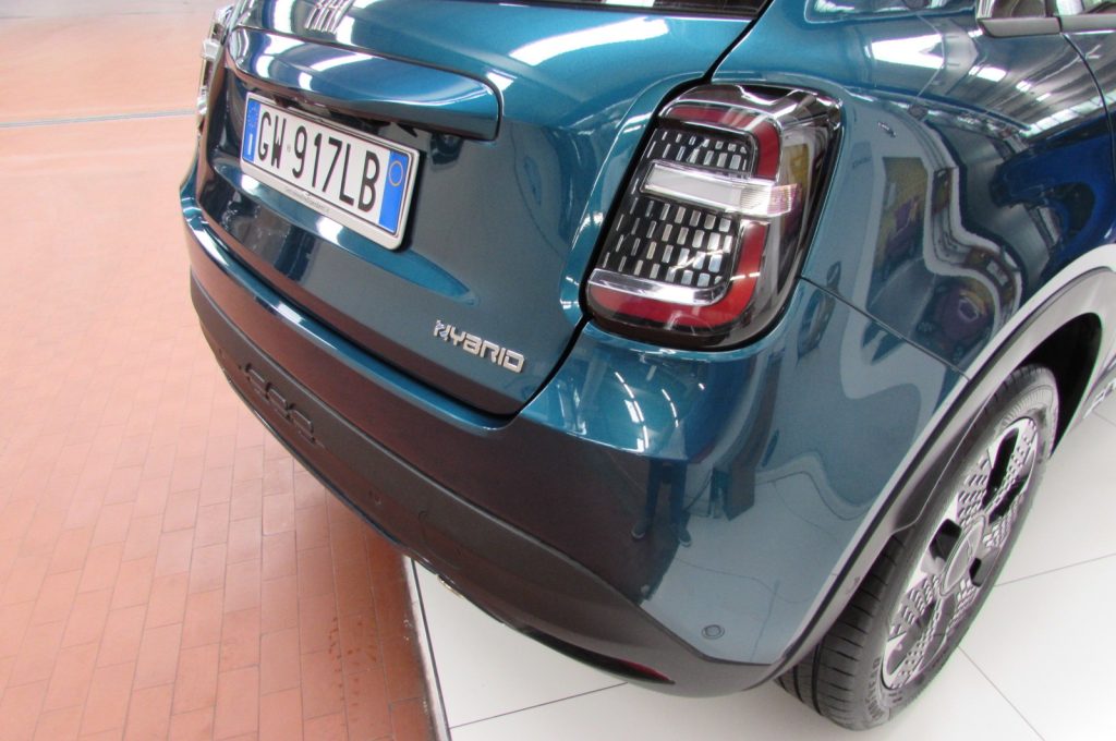 FIAT 600 Hybrid 100 CV DCT MHEV La Prima - 16