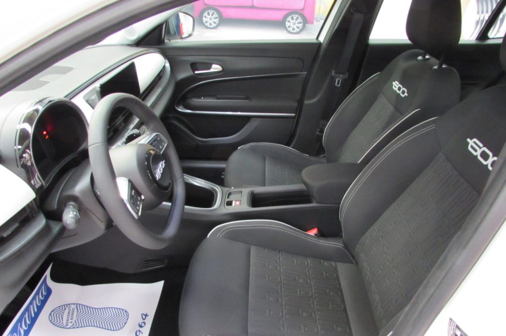 FIAT 600 Hybrid 145 CV DCT MHEV - 7
