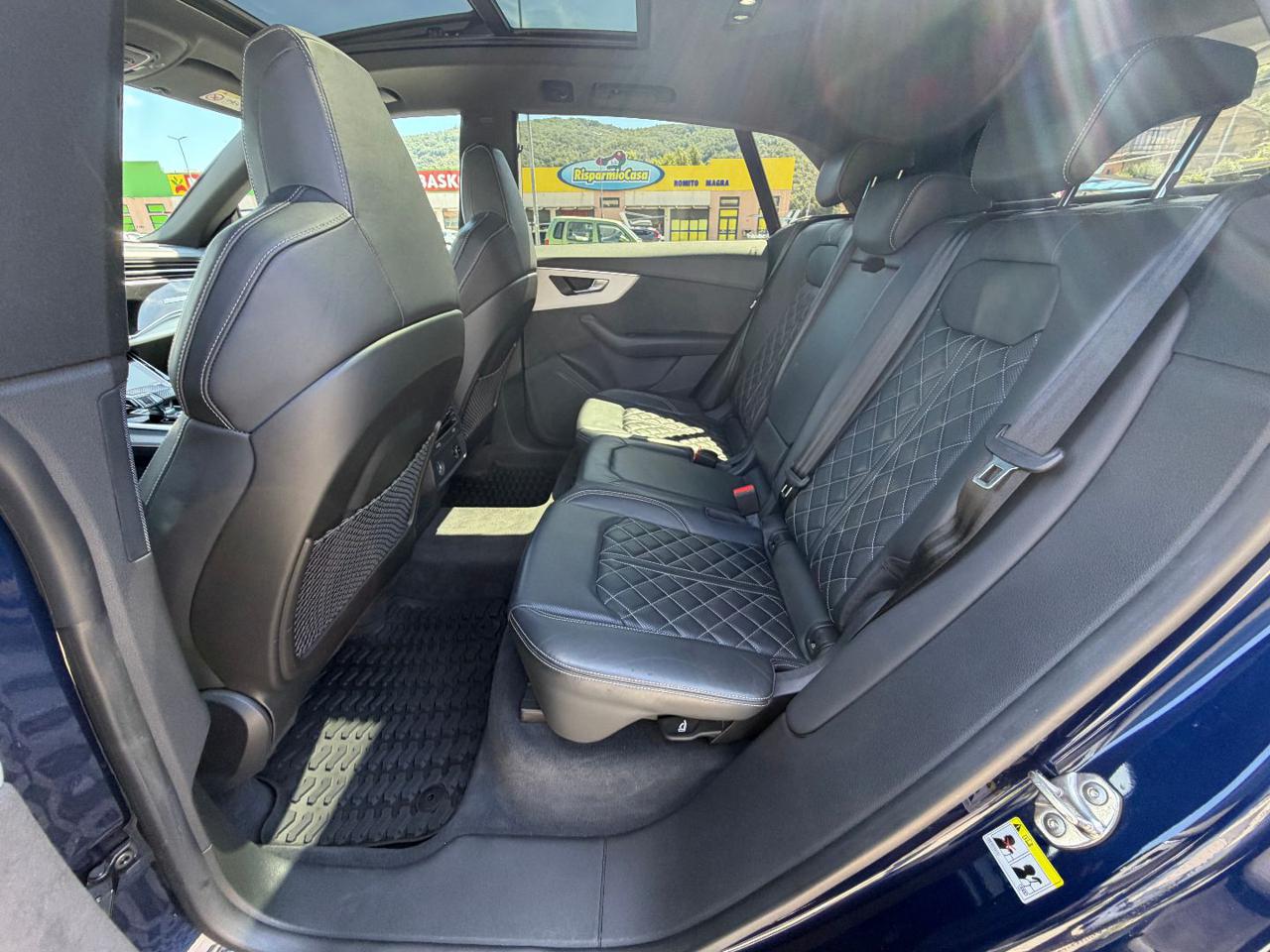 AUDI SQ8 TDI quattro tiptronic - 12