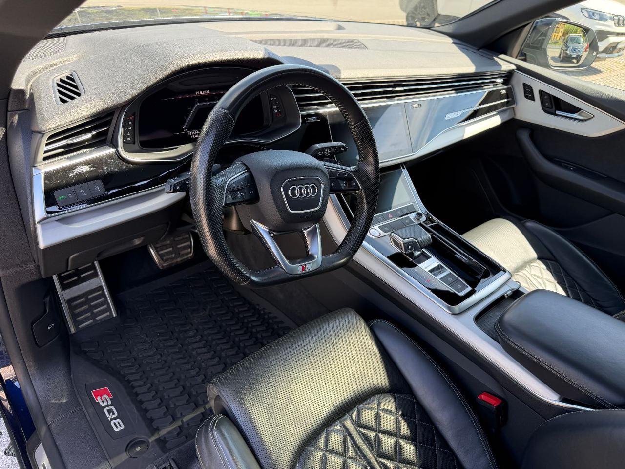AUDI SQ8 TDI quattro tiptronic - 11