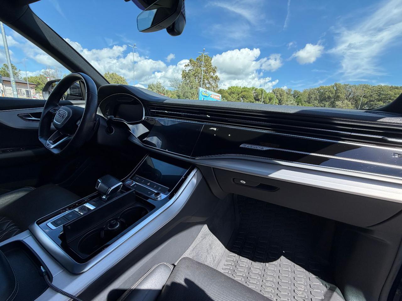 AUDI SQ8 TDI quattro tiptronic - 16