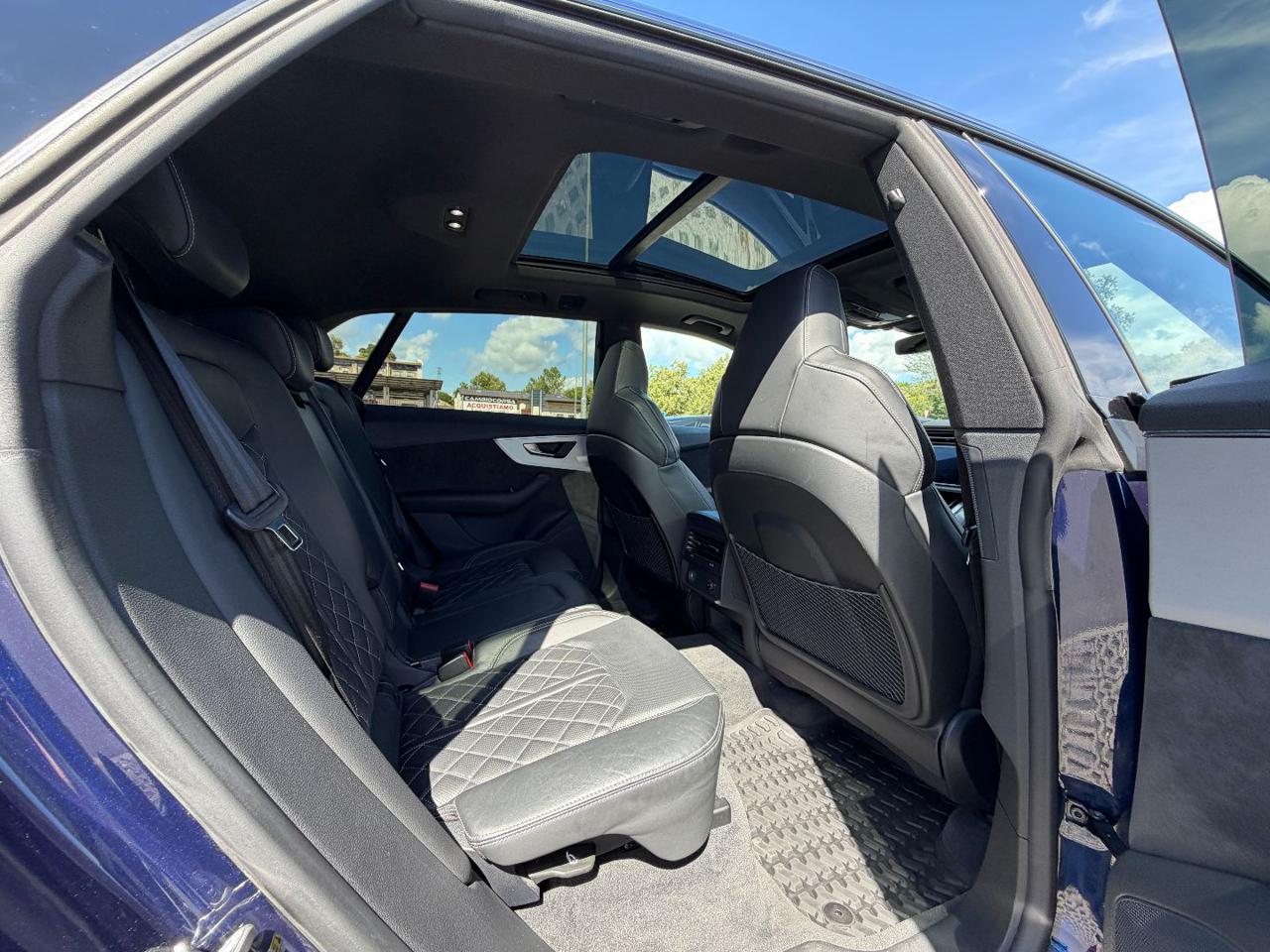 AUDI SQ8 TDI quattro tiptronic - 17