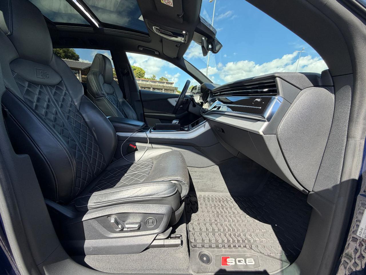 AUDI SQ8 TDI quattro tiptronic - 14
